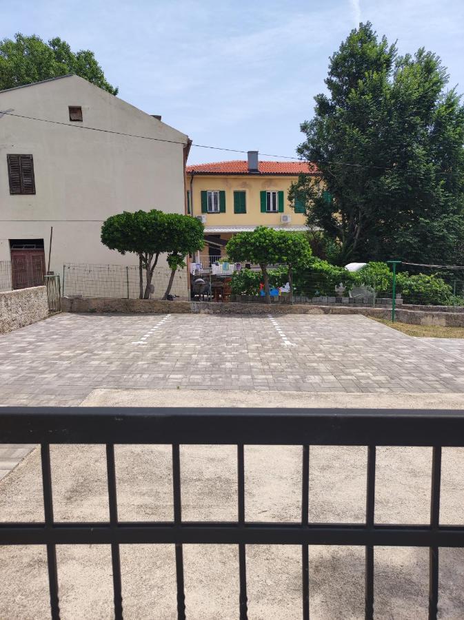Apartments Krstulja Baška Zewnętrze zdjęcie