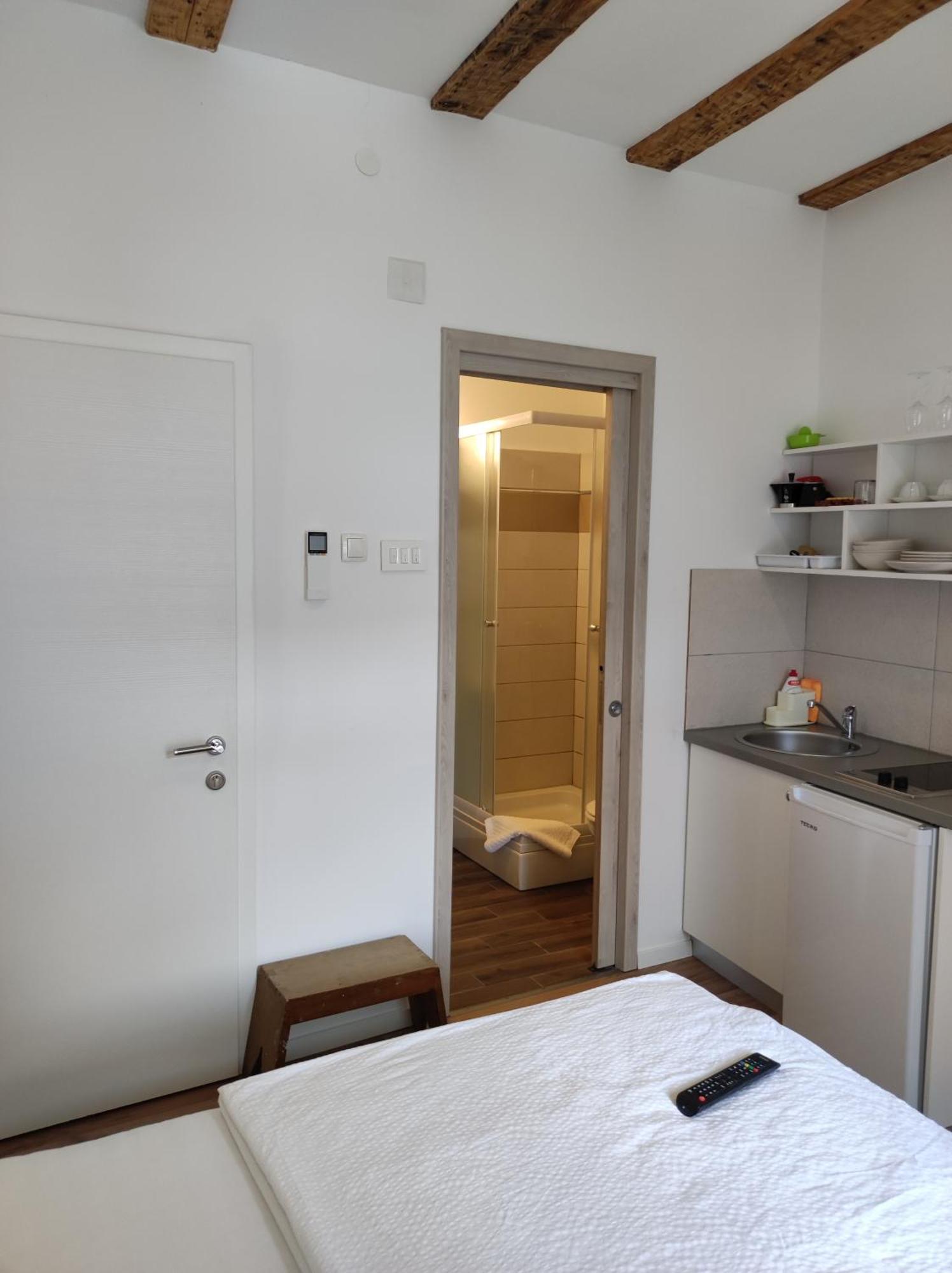 Apartments Krstulja Baška Pokój zdjęcie