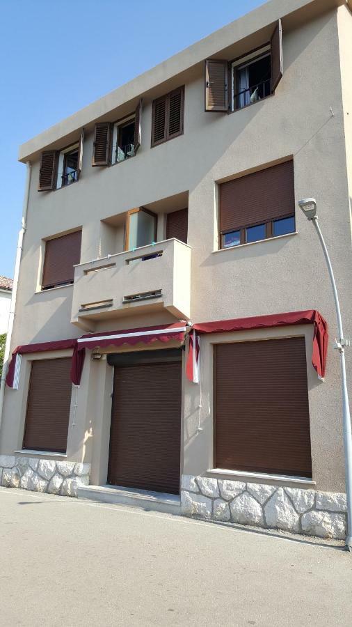 Apartments Krstulja Baška Zewnętrze zdjęcie