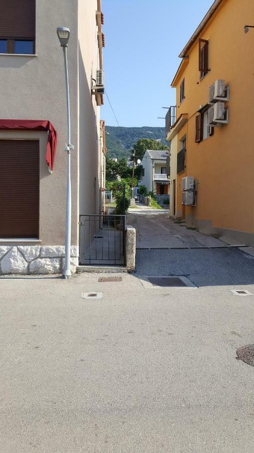 Apartments Krstulja Baška Zewnętrze zdjęcie